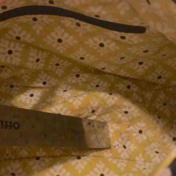 Vera Bradley Baroque adjustable strap handbag / crossbody EUC - Picture 7 of 8